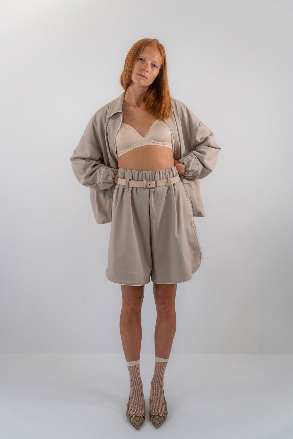 SHORT OYSTER BEIGE